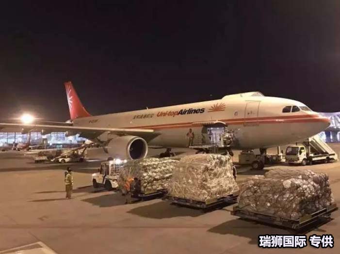 各型號飛機配載量參數(shù)對照表 飛機機型截重量 飛機截重量數(shù)據(jù)參數(shù) 配載量對照圖